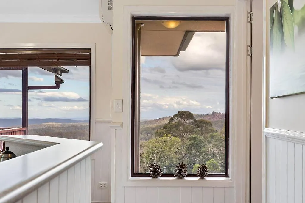 Quingilli Luxury Chalet 2 Bedroom Ravensbourne 0*,  Australia
