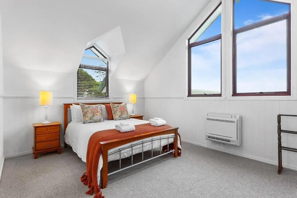 Quingilli Luxury Chalet 2 Bedroom Ravensbourne