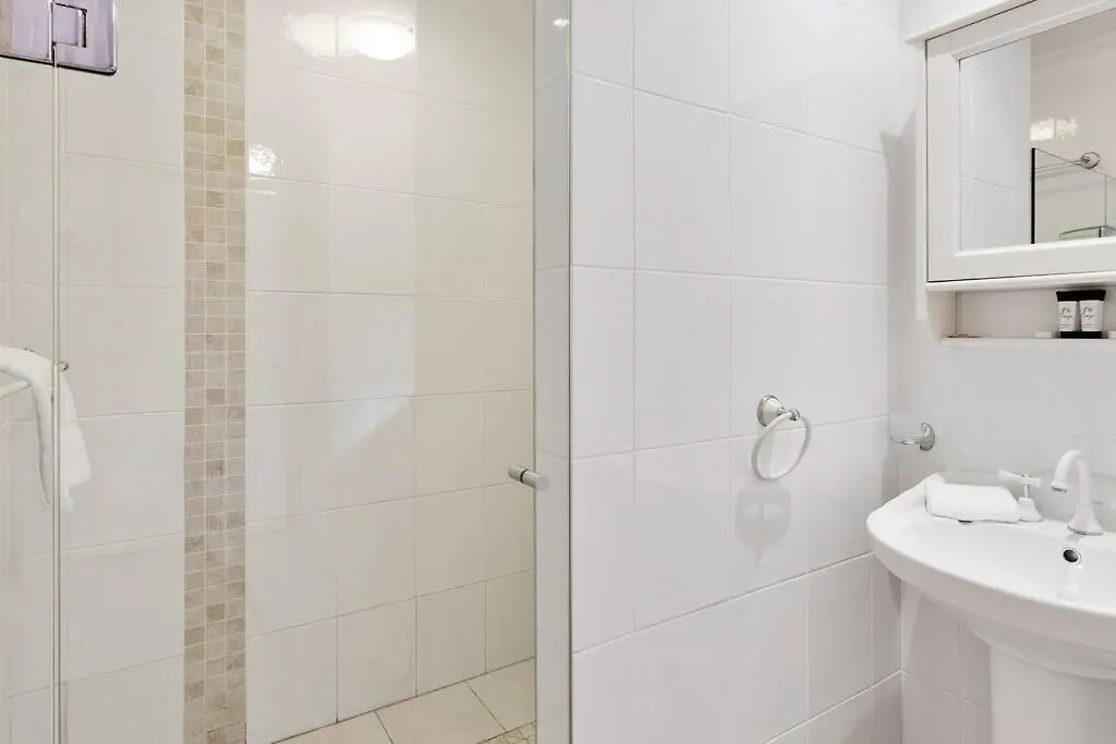 Quingilli Luxury Chalet 2 Bedroom Ravensbourne